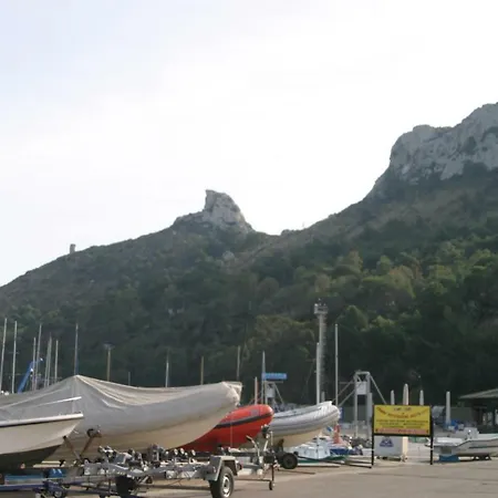 Il Dodo Nocleg ze śniadaniem Monastir